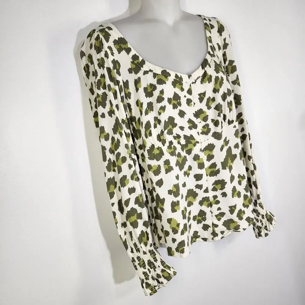 LOFT Women’s Blouse Small Ivory Green Cheetah Print Smocked Cuff Square Neck